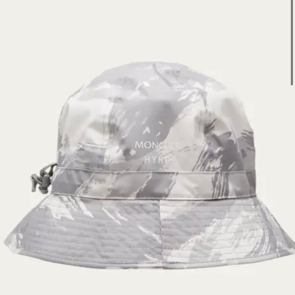 MONCLER GENIUS Printed Bucket Hat with Drawcord.